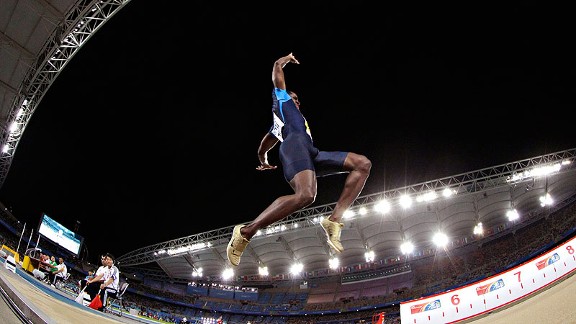http://philcheetham.com/wp-content/uploads/2012/04/jumper.jpg